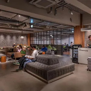 Hotel cápsula The Millennials